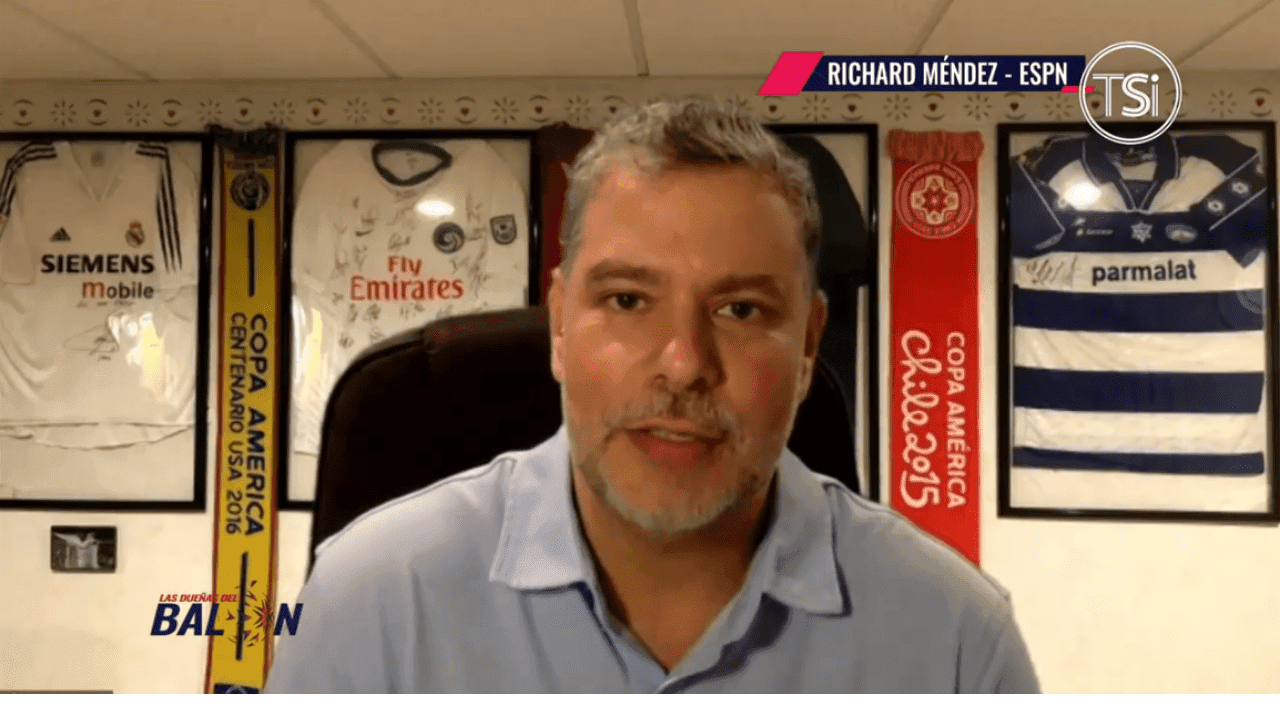 Imagen Principal de Nota: ¿Será hincha?, Richard Méndez revela que tiene dos camisetas de equipos de la Liga 5 Estrellas