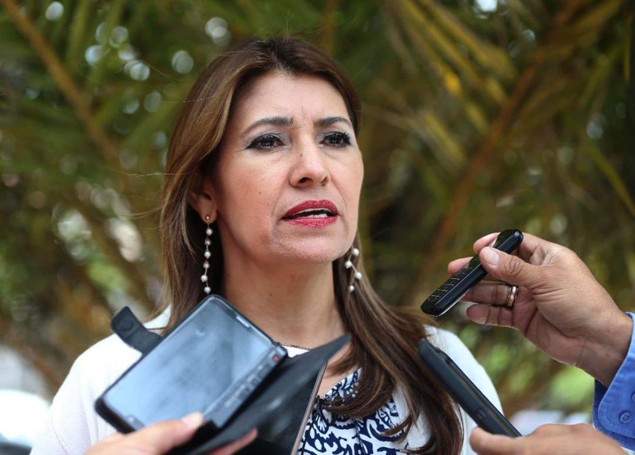 Imagen Principal de Nota: Salud habilitará más centros de aislamiento para pacientes covid-19 en la capital