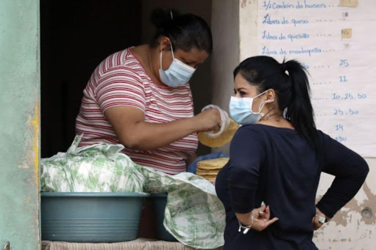 Imagen Principal de Nota: Honduras: Empresa privada inicia labores este lunes con el 20 por ciento de su personal