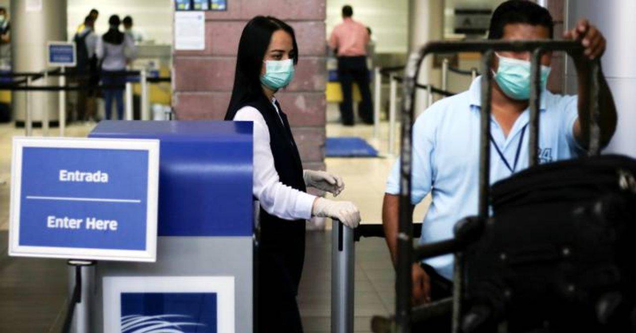 Imagen Principal de Nota: Aeropuertos hondureños establecen nuevos protocolos de bioseguridad para viajeros, mira cuáles son