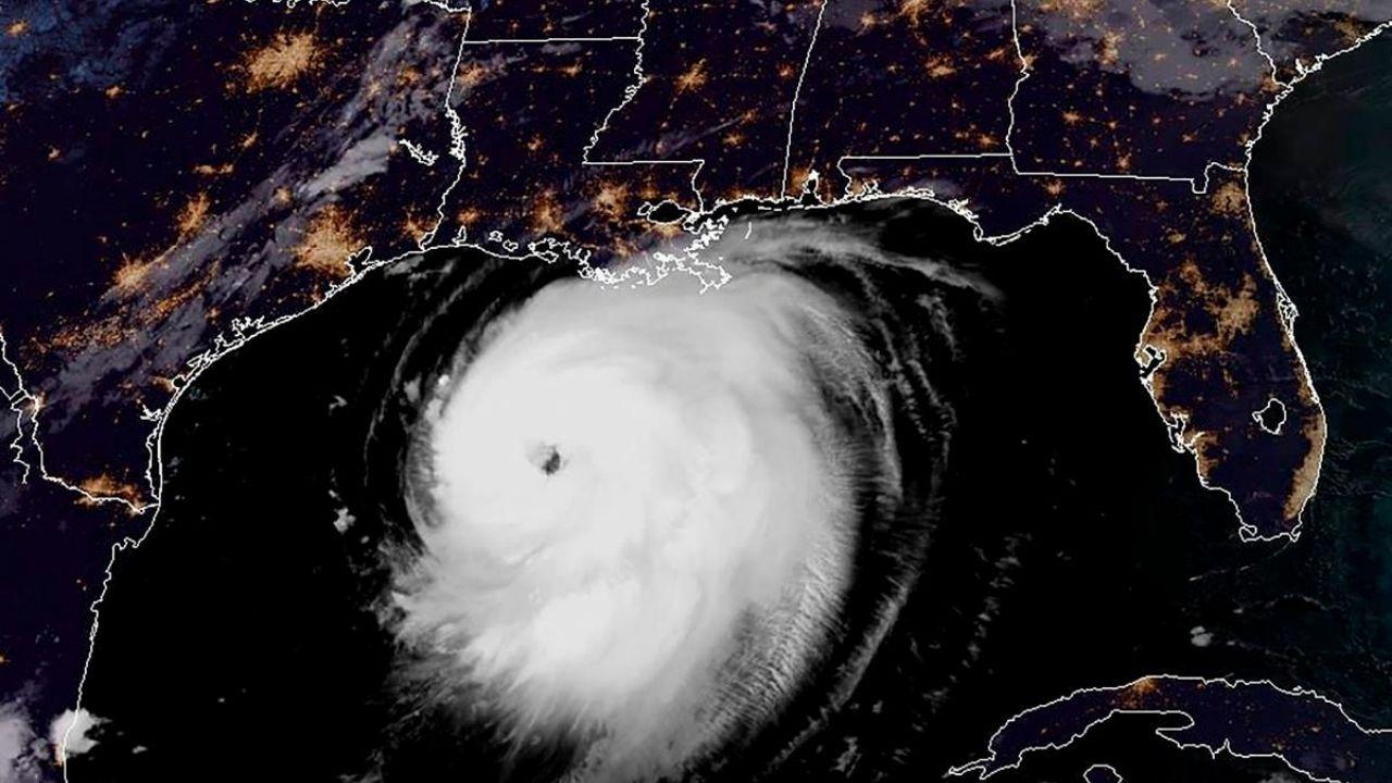 Imagen Principal de Nota: Huracán Laura pasa a categoría 4 y enciende las alarmas en Estados Unidos