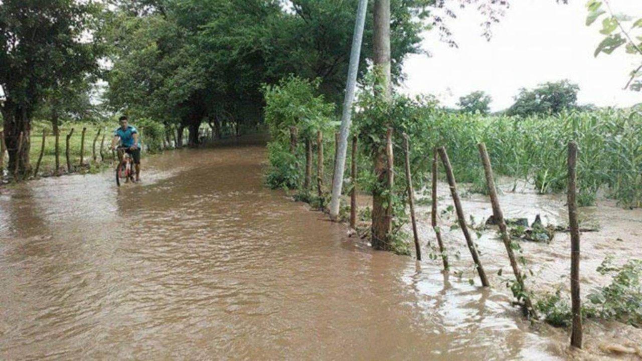 Imagen Principal de Nota: 'La Niña' dejará intensas lluvias en Honduras, pronostica Copeco