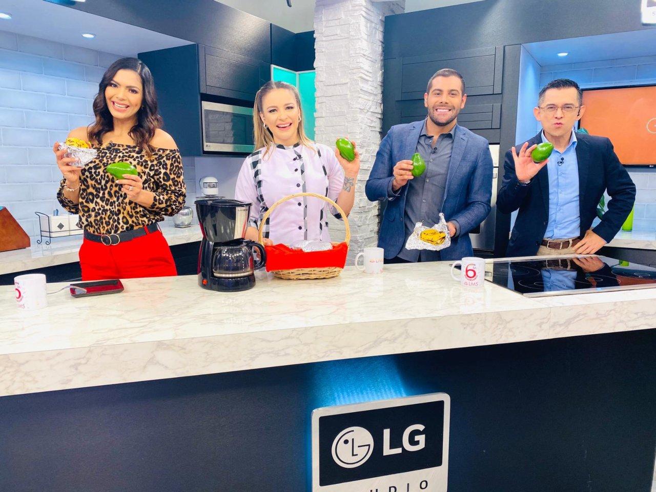 Imagen Principal de Nota: Más guapa que nunca y con mucha energía, así  regresó la chef Keyla Martínez a Las Mañanas del 5