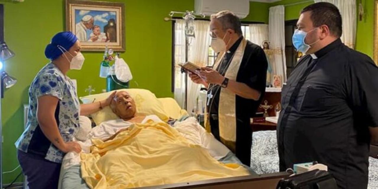 Imagen de Sor María Rosa en delicado estado de salud, iglesia Católica pide orar por ella