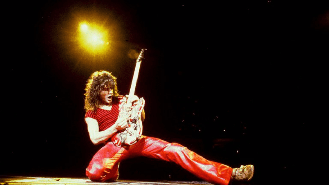 Imagen Principal de Nota: Muere de cáncer el legendario guitarrista Eddie Van Halen a sus 65 años