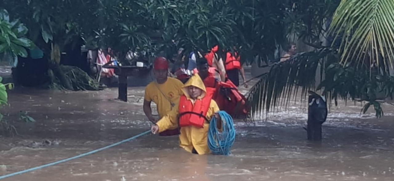 Imagen Principal de Nota: Los barrios y colonias de Tegucigalpa en alerta ante fuertes lluvias por el paso de Eta por Honduras