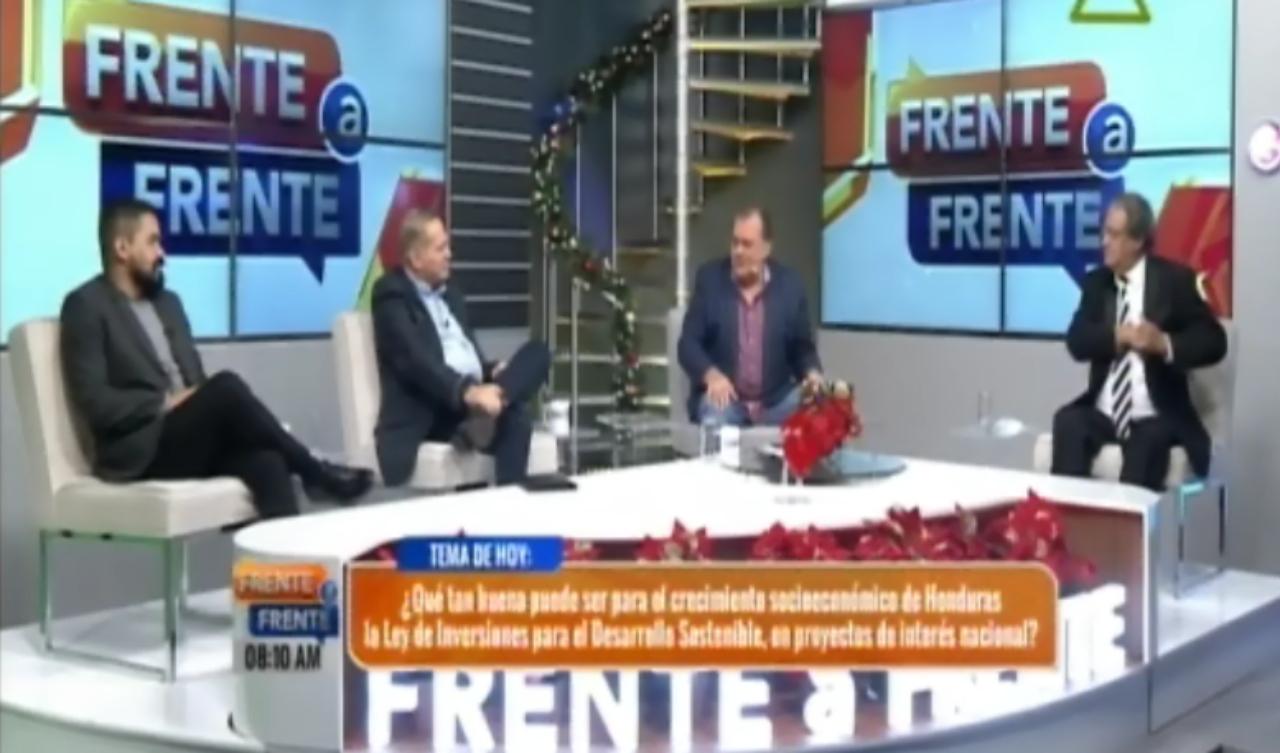 Imagen Principal de Nota: Economistas condenan iniciativa de ley que 'busca apropiarse de fondos de institutos de previsión'
