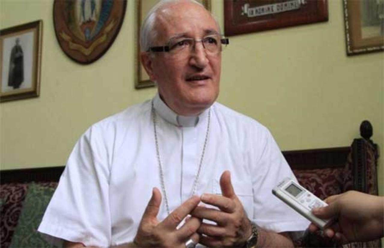 Imagen Principal de Nota: Monseñor Ángel Garachana lamenta que Eta e Iota 'hayan sacado el egoísmo y la avaricia' de algunos hondureños