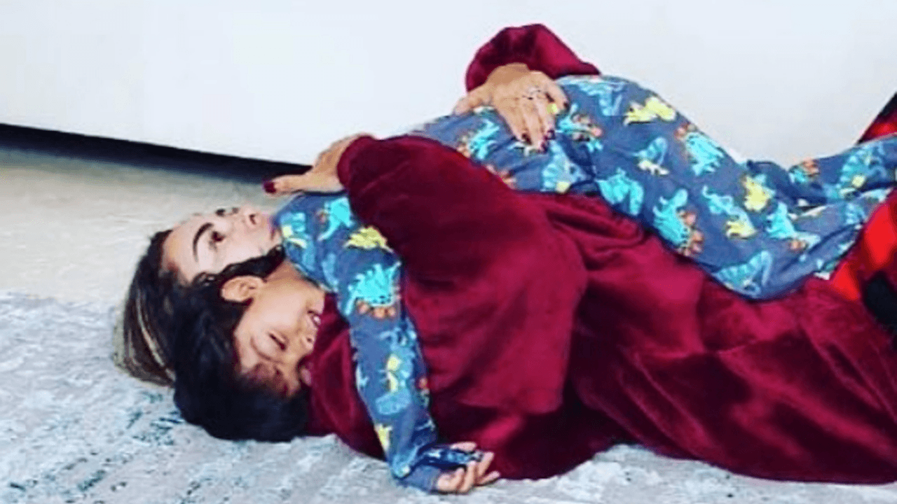 Imagen Principal de Nota: Ninel Conde lamenta que no vio a su hijo Emmanuel en Navidad por culpa de su exesposo