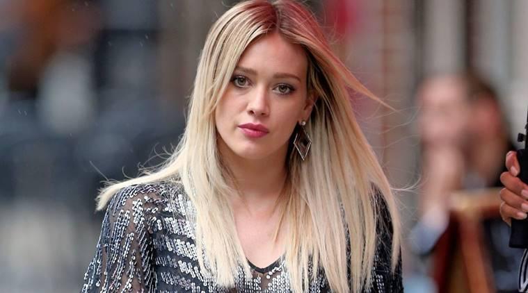 Imagen Principal de Nota: Hilary Duff tiene una infección en el ojo y asegura que es por realizarse ‘demasiadas’ pruebas PCR