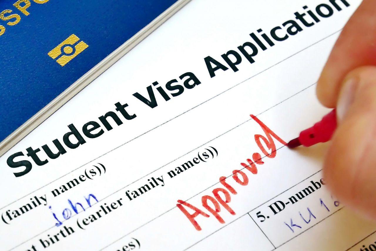 Imagen Principal de Nota: LM5: ¿Cómo puedes obtener una visa de estudiante para Estados Unidos?