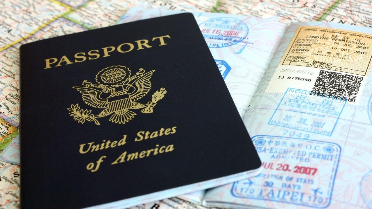 Imagen Principal de Nota: Las Mañanas del 5: Lo que debes saber antes de solicitar tu visa de turista