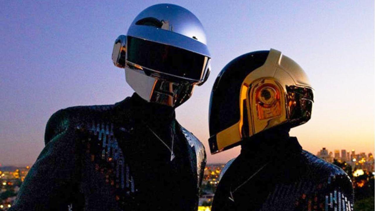 Imagen Principal de Nota: El popular dúo de electrónica Daft Punk se separa después de 28 años