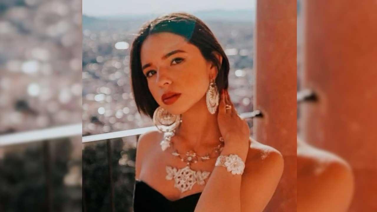 Imagen Principal de Nota: Ángela Aguilar enamoró a sus seguidores en redes sociales con espectacular vestuario