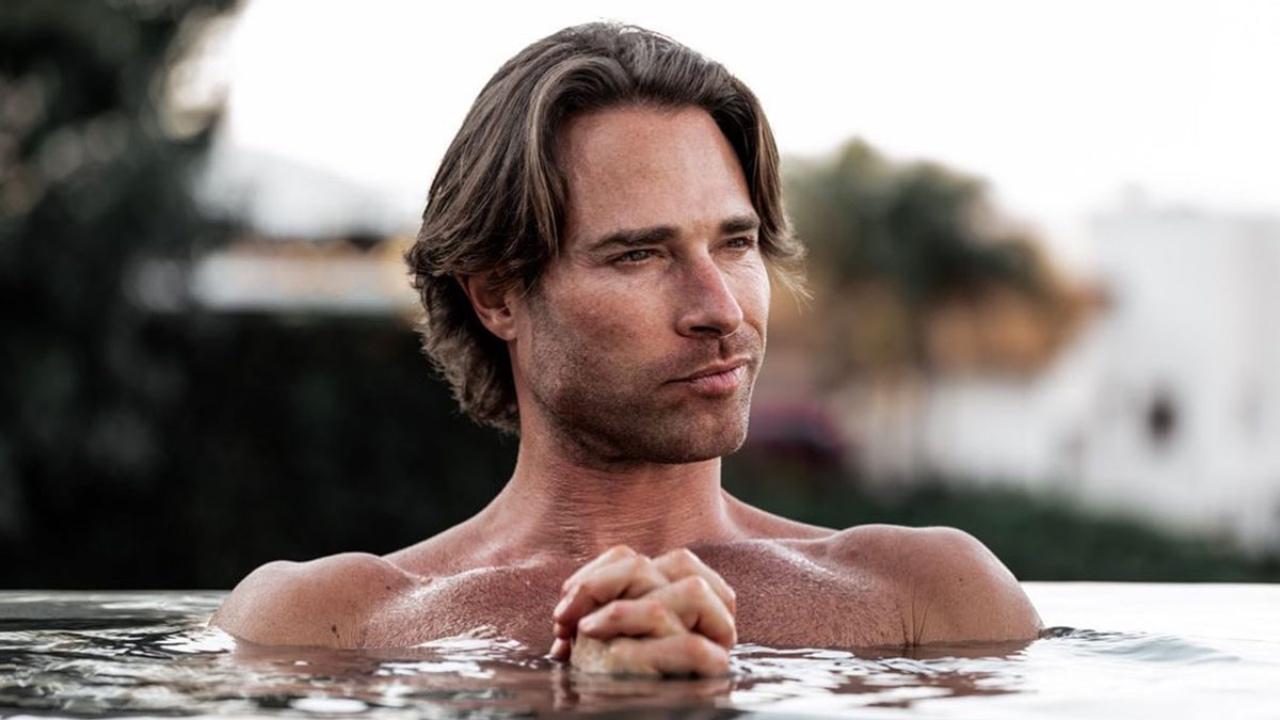 Imagen Principal de Nota: Sebastián Rulli celebró con un sensual video que llegó a los 9 millones de seguidores en TikTok