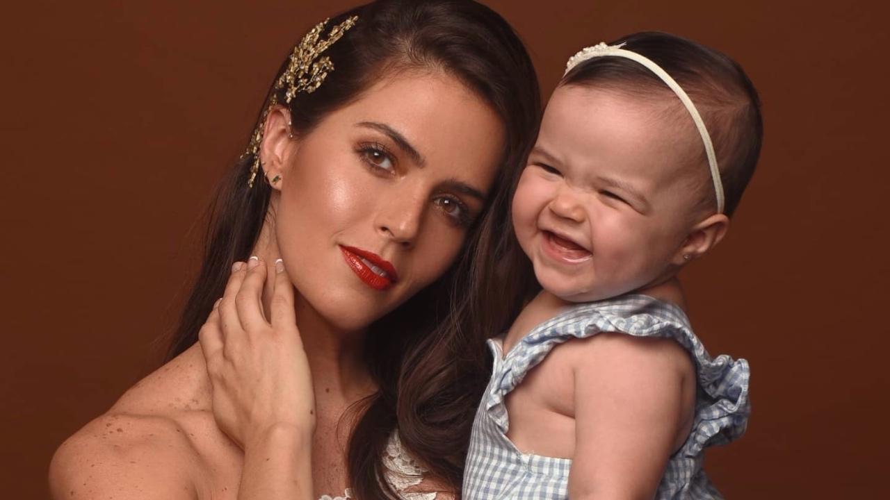 Imagen Principal de Nota: 'Soy una gran mamá y punto': Claudia Álvarez explota trás críticas por método con su bebé