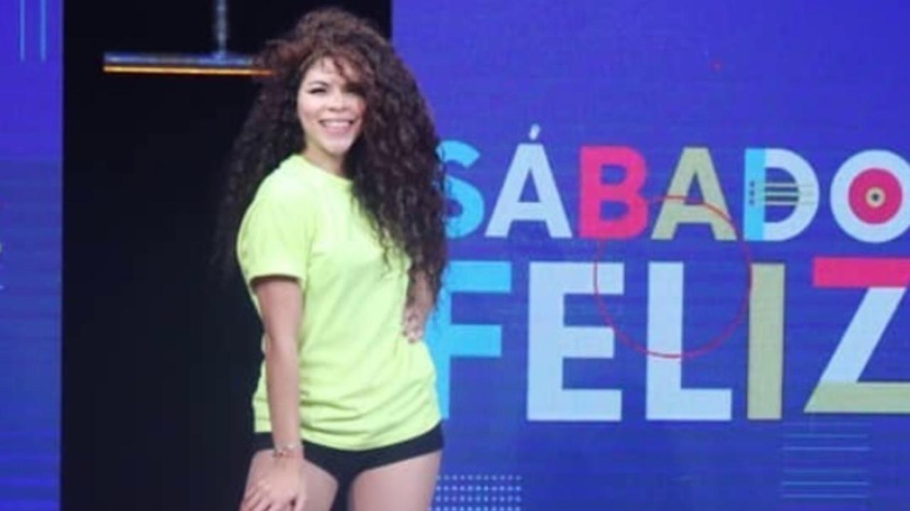 Imagen Principal de Nota: Sábado Feliz: Pina Records, famosa casa disquera de reguetoneros, compartió vídeo de bailarina hondureña Helen Alfaro
