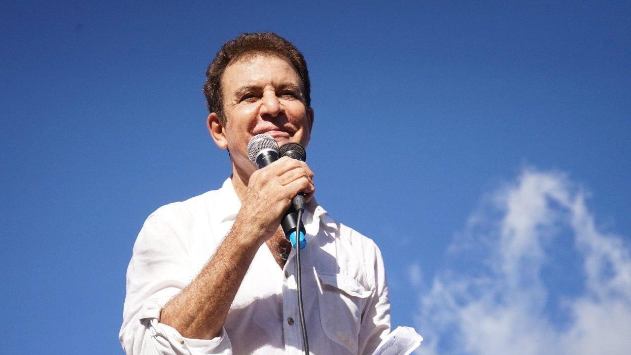Imagen Principal de Nota: Salvador Nasralla aseguró que será el próximo presidente de Honduras al estilo de Mario Bros