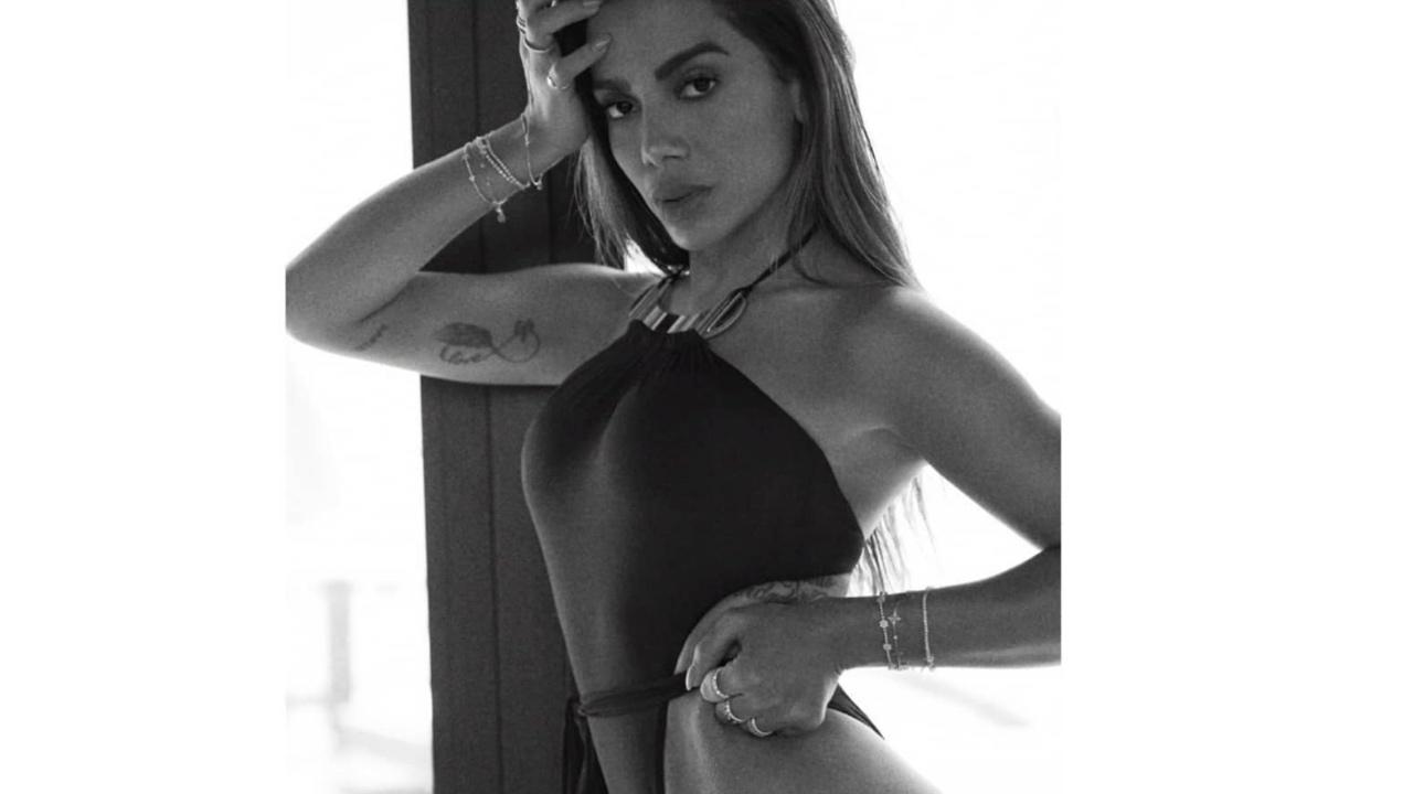 Imagen Principal de Nota: Anitta enciende las redes sociales  con candentes fotografías