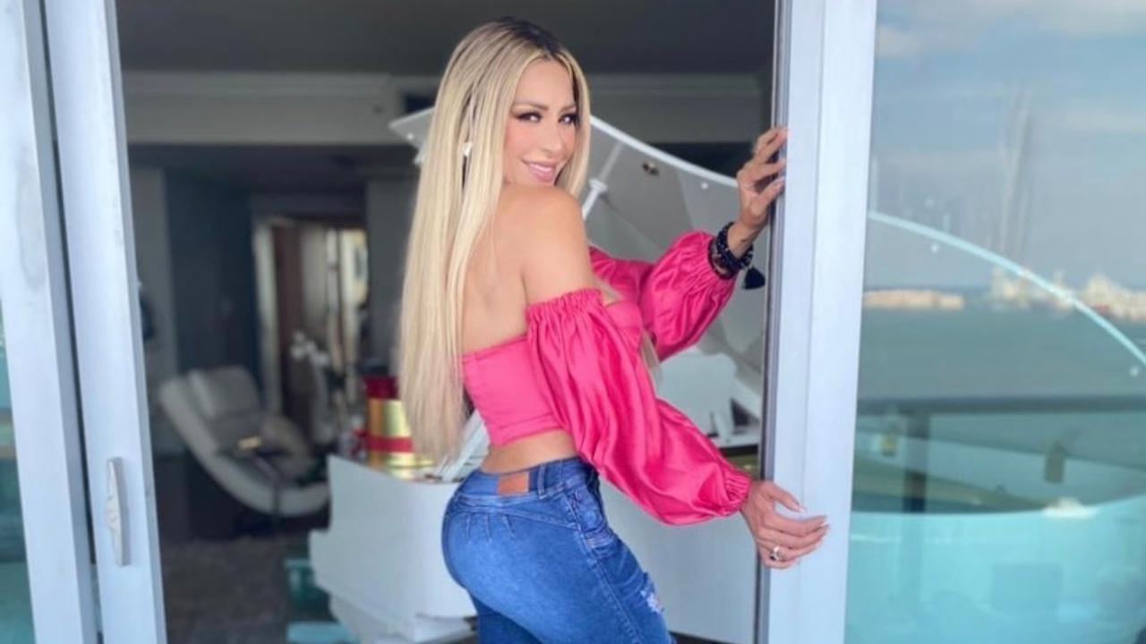 Imagen Principal de Nota: La cantante Cristina Eustace sufrió una gran vergüenza en restaurante de Miami por este motivo