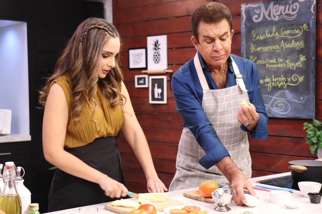 Imagen Principal de Nota: Salvador Nasralla pasó por La Cocina del Cinco y se describió en 10 palabras, mira lo que dijo