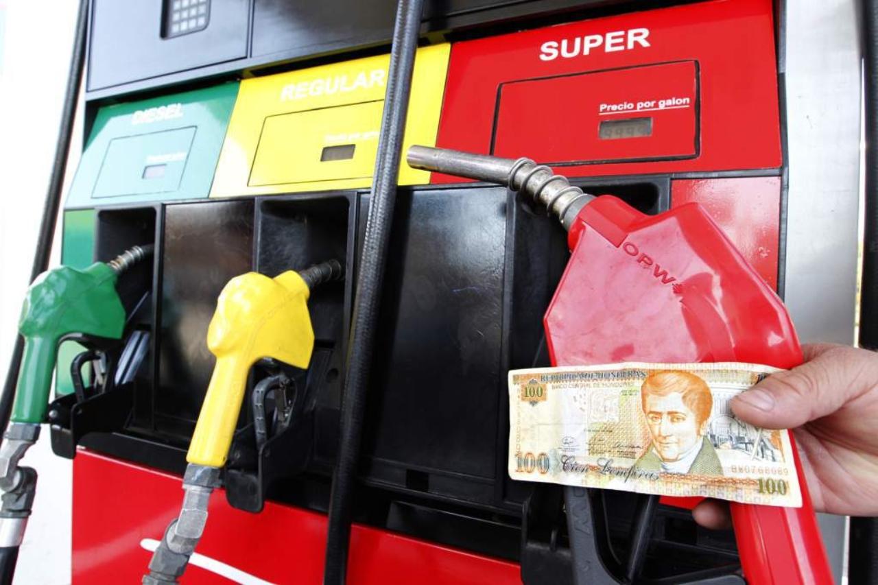 Imagen Principal de Nota: Nuevo incremento al precio de los combustibles en Honduras a partir del lunes 31 de mayo