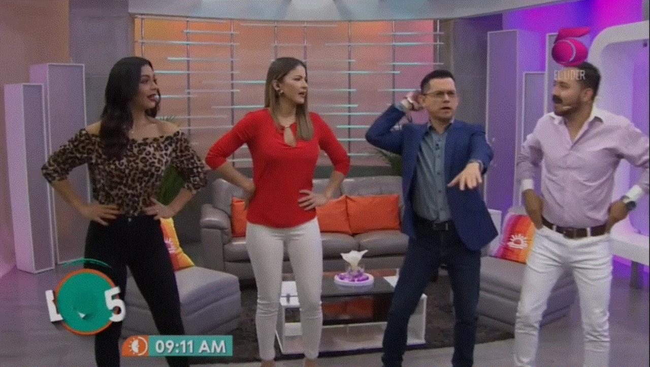 Imagen Principal de Nota: Kritza Pérez y Chepe lideran espectacular baile junto a sus colegas de Las Mañanas del 5, a ritmo de la 'Macarena'