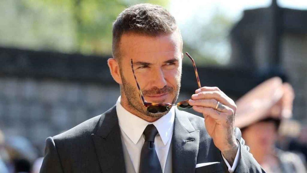 Imagen de David Beckham publica por 'error' su número de teléfono