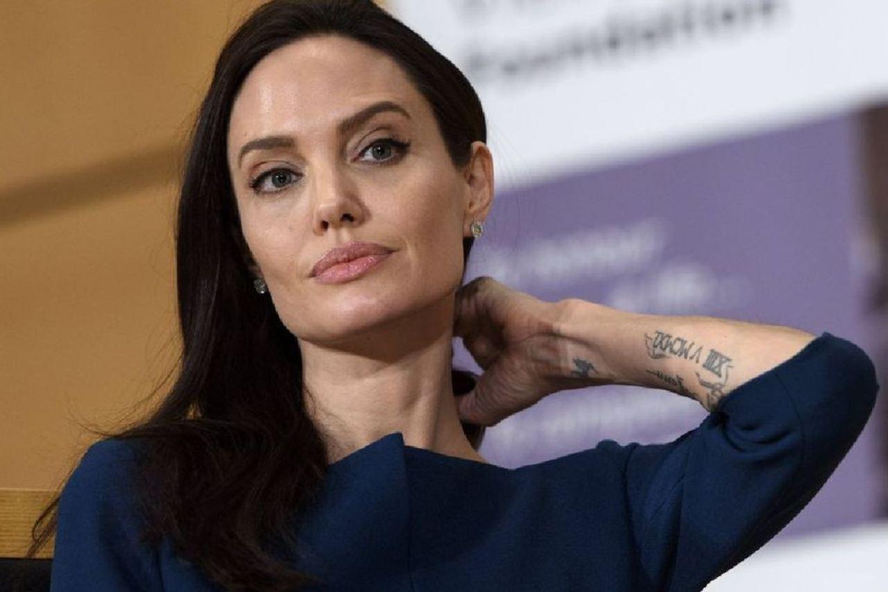 Imagen Principal de Nota: Angelina Jolie se estrena en Instagram con tremendo mensaje de niña afgana