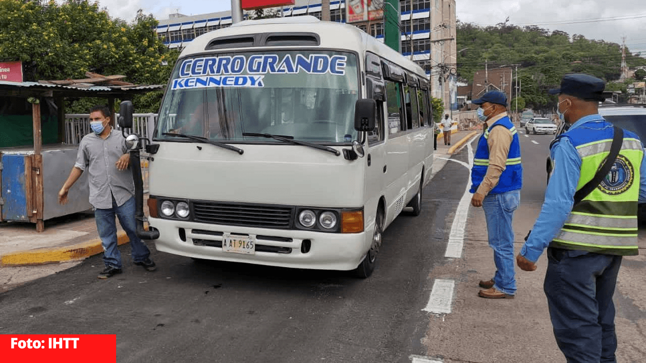 Imagen de ¿Por qué transportistas hondureños no reciben compensación del pago de matrícula vehicular?