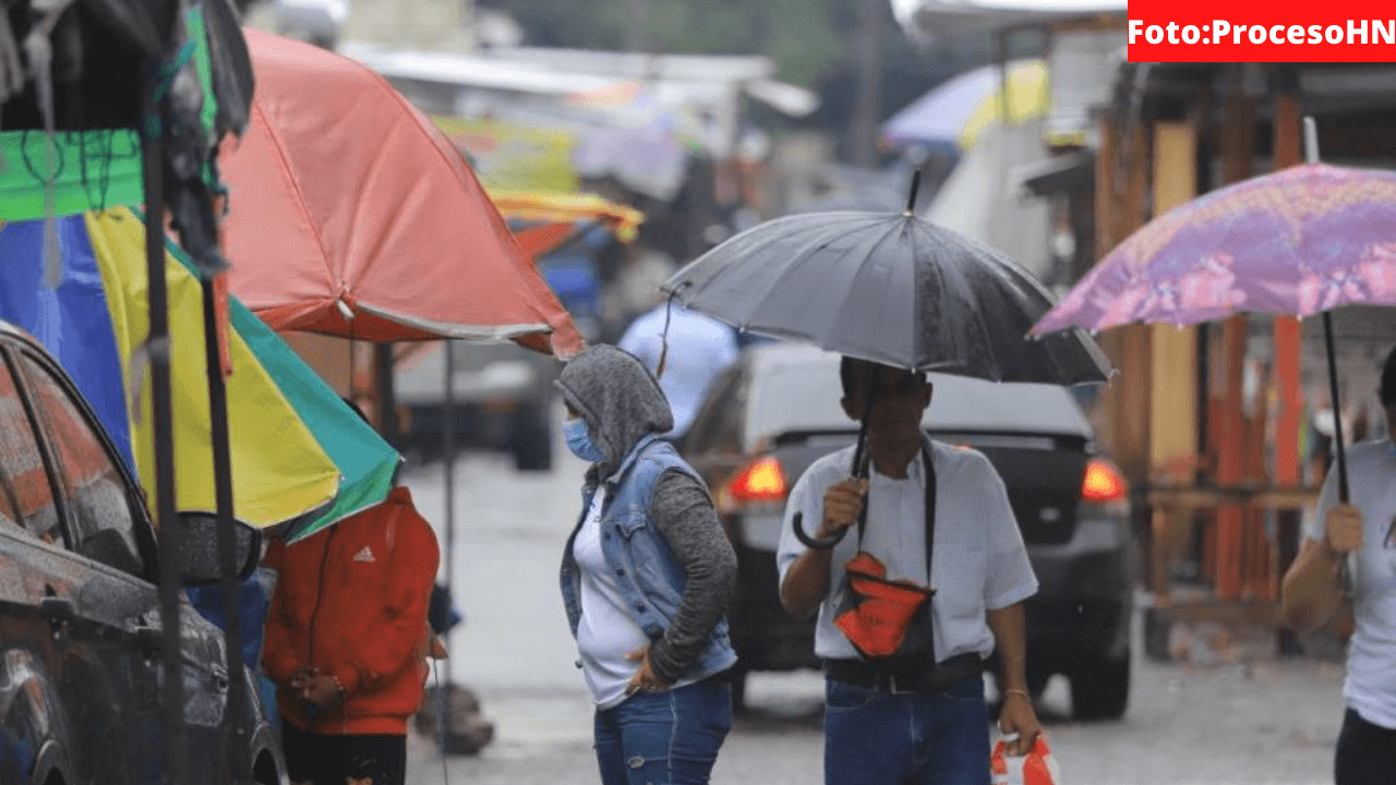 Imagen Principal de Nota: Lluvias y bajas temperaturas para estos departamentos de Honduras por ingreso de frente frío