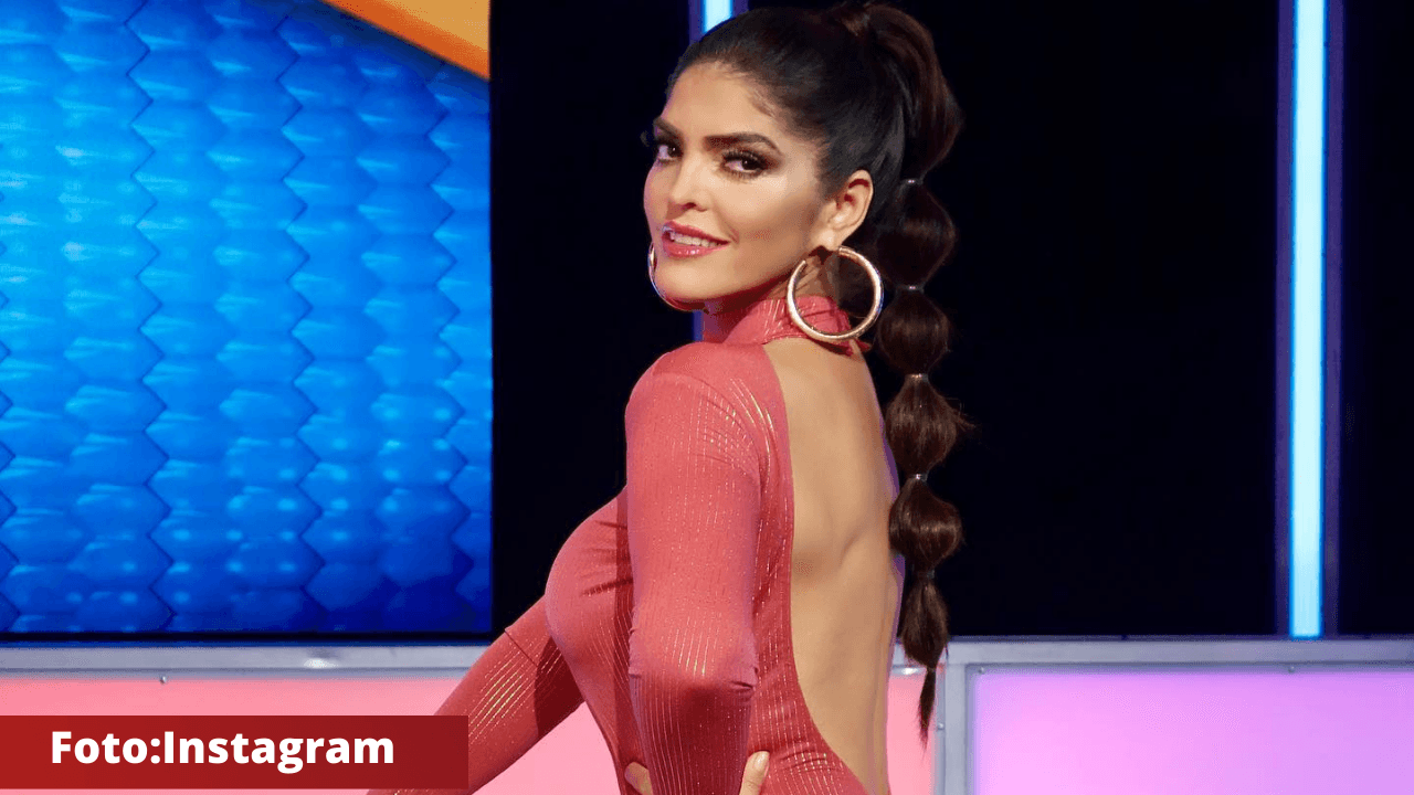 Imagen de Ana Bárbara vuelve a enamorar a sus seguidores: mira su tremenda figura a los 51 años