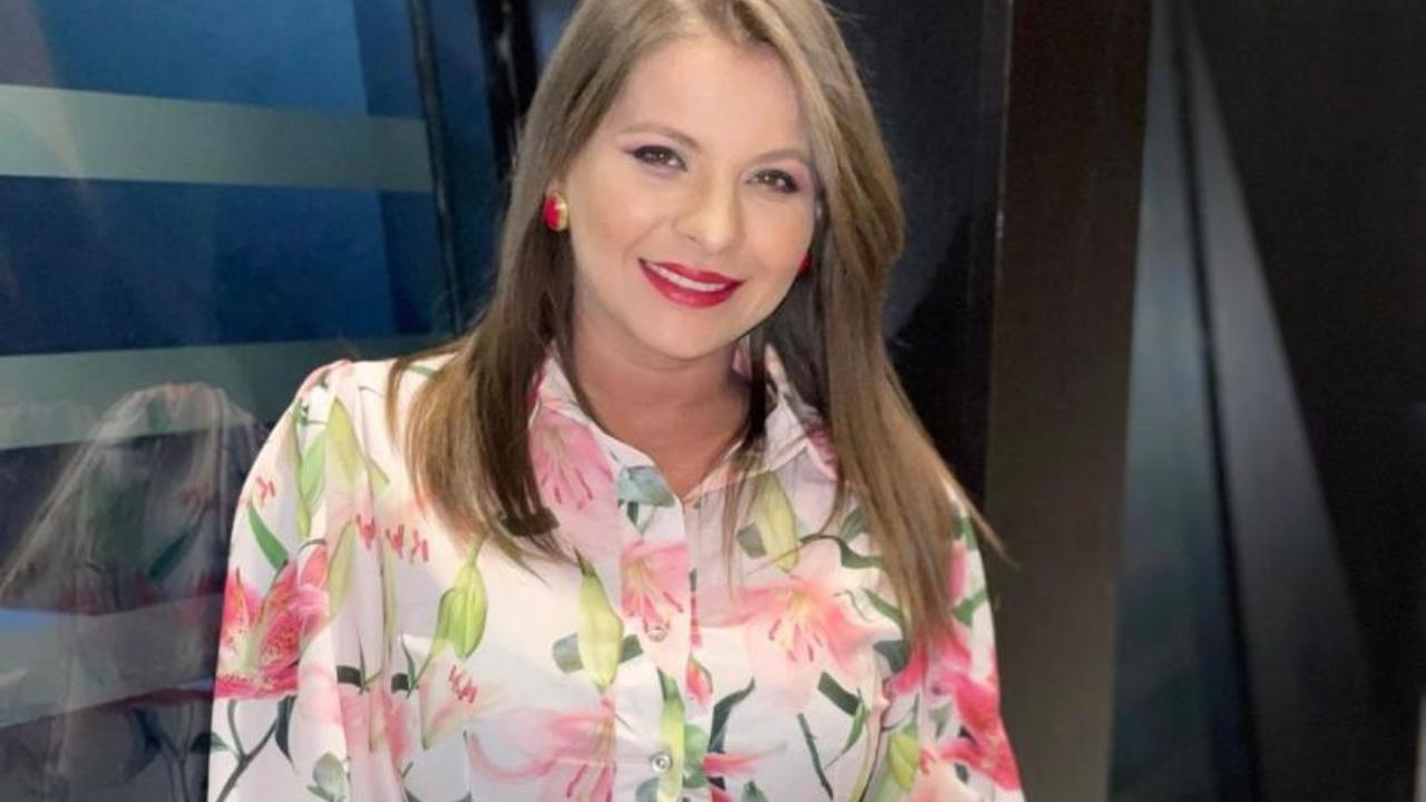 Imagen Principal de Nota: Cristina Rodríguez reporta que le hackearon su cuenta de Facebook