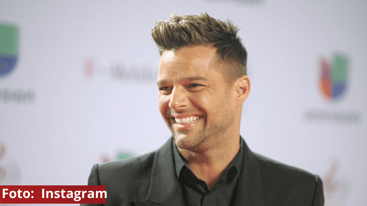 Imagen Principal de Nota: Ricky Martin revoluciona las redes con su nuevo vídeo: se besa con otro hombre