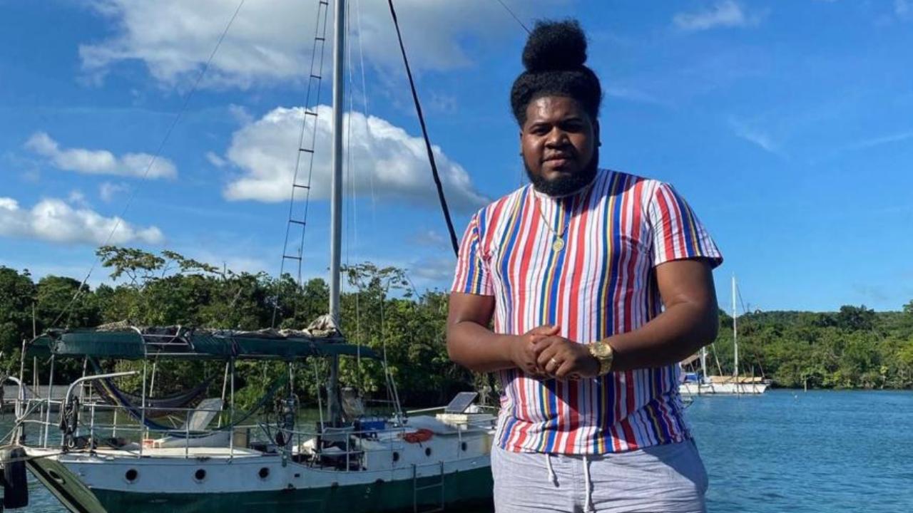 Imagen Principal de Nota: 'Hey vos, negro', la More reveló que sufrió de racismo en redes sociales