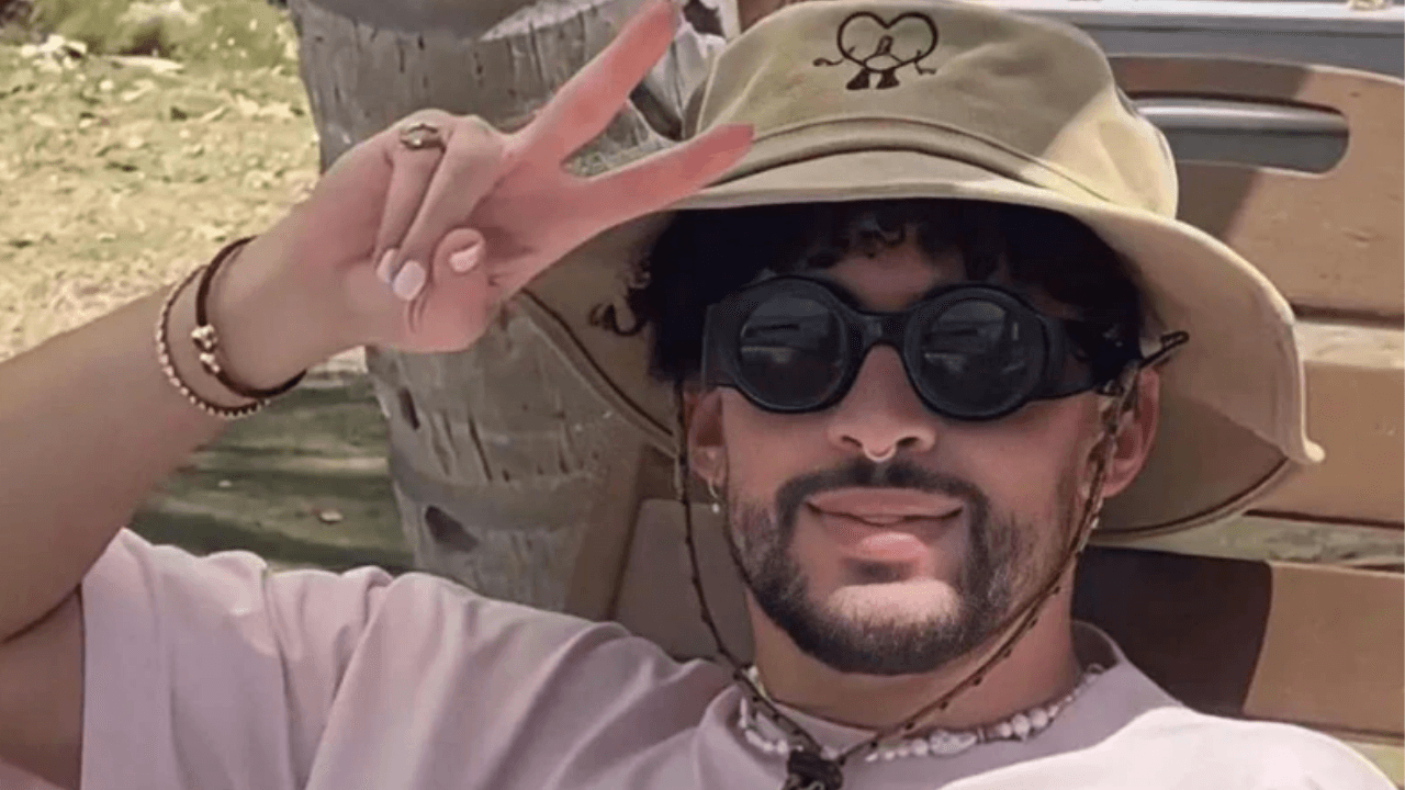 Imagen Principal de Nota: Bad Bunny adelantó parte de su nueva canción y sus fans enloquecen