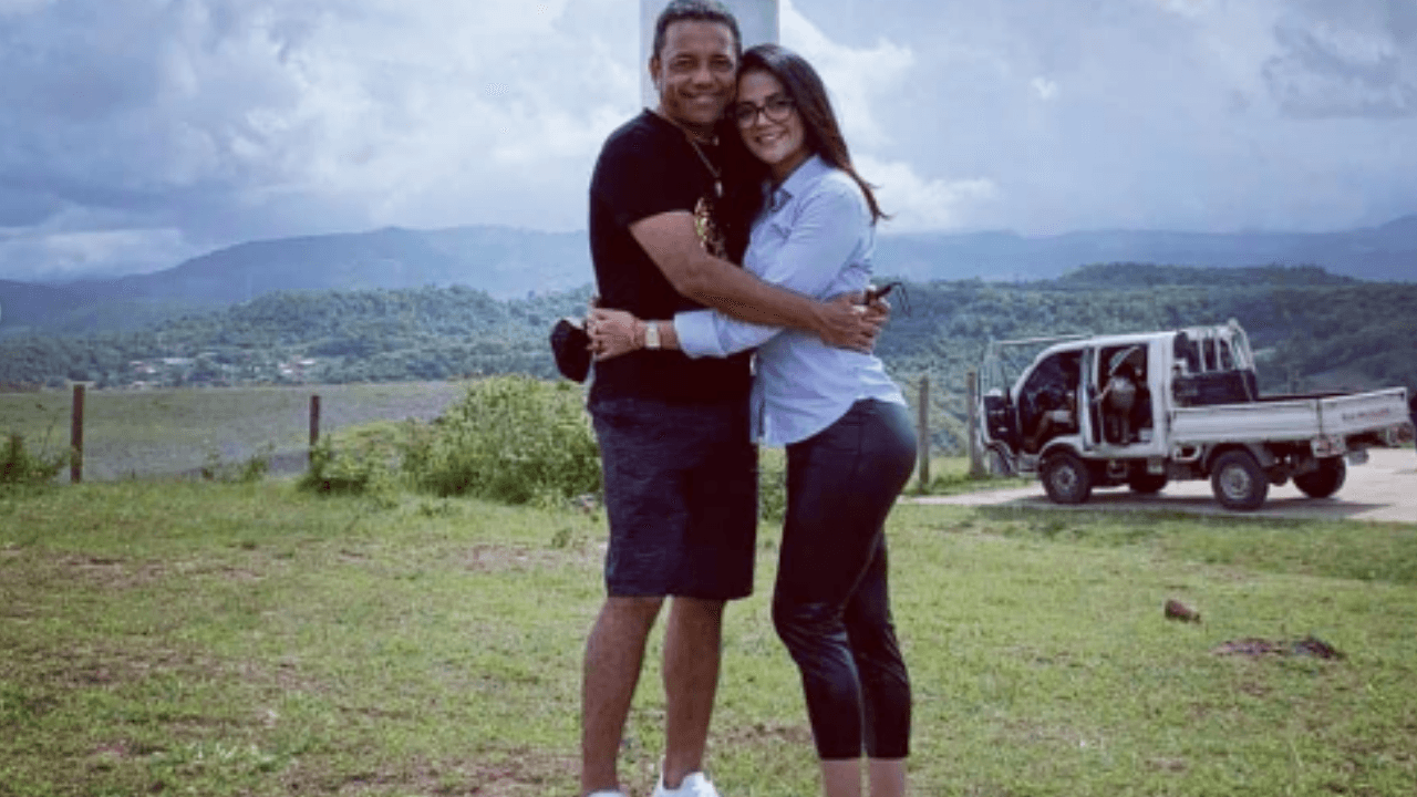 Imagen Principal de Nota: Dani Turcios derrocha amor en sus redes junto a su novia, la modelo Scarleth Ordoñez