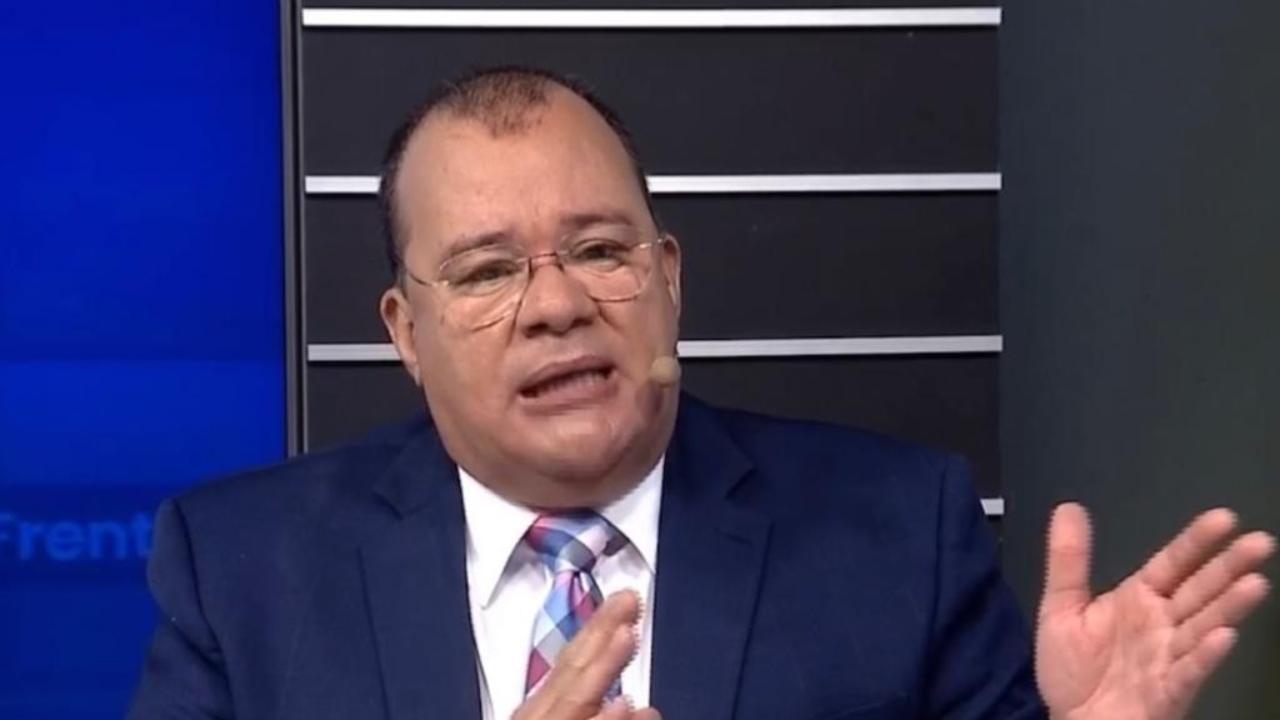 Imagen Principal de Nota: Renato Álvarez cuenta curiosa anécdota: ¿por qué en su juventud le tenía miedo a las mujeres?