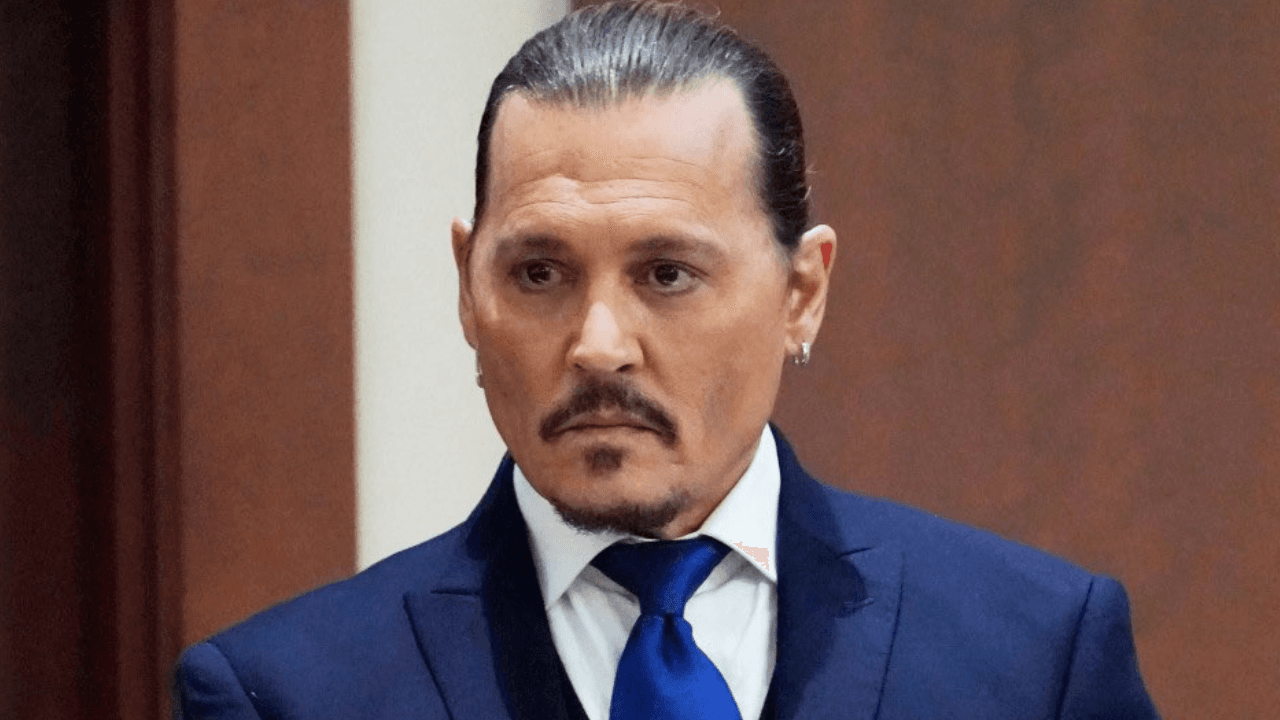 Imagen Principal de Nota: El radical cambio de look de Johnny Depp tras juicio contra Amber Heard
