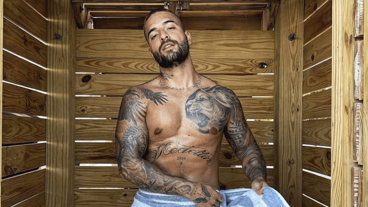Imagen Principal de Nota: La atrevida foto de Maluma junto a una misteriosa mujer