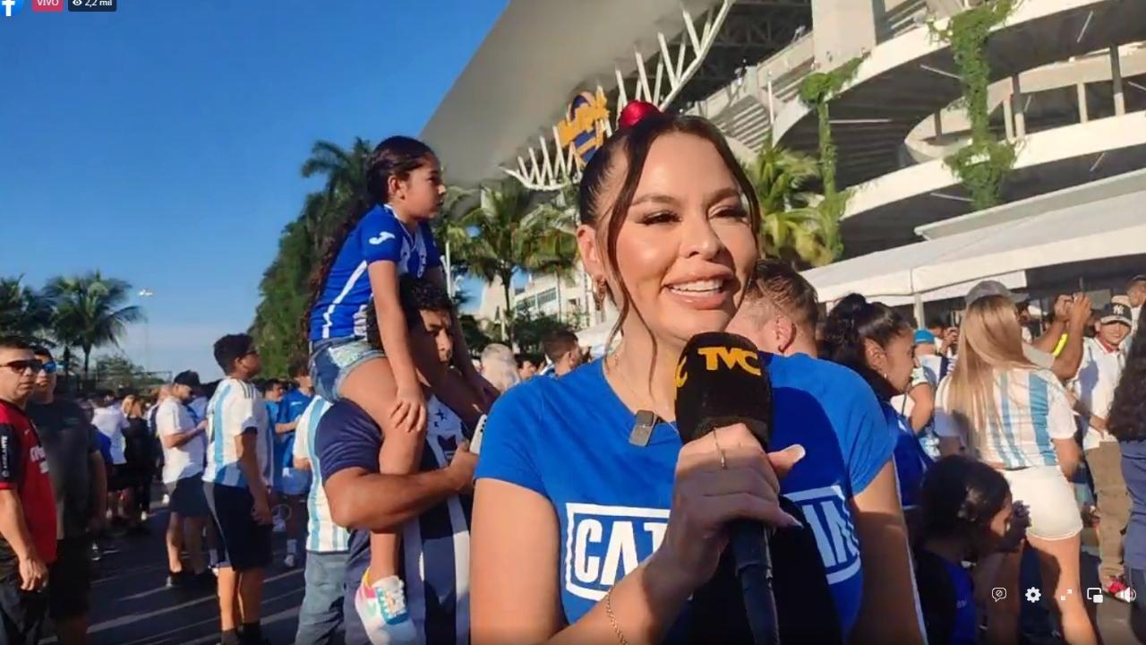Imagen Principal de Nota: Así disfruta 'Lipstickfables' en el Hard Rock Stadium previo al encuentro entre Argentina vs. Honduras