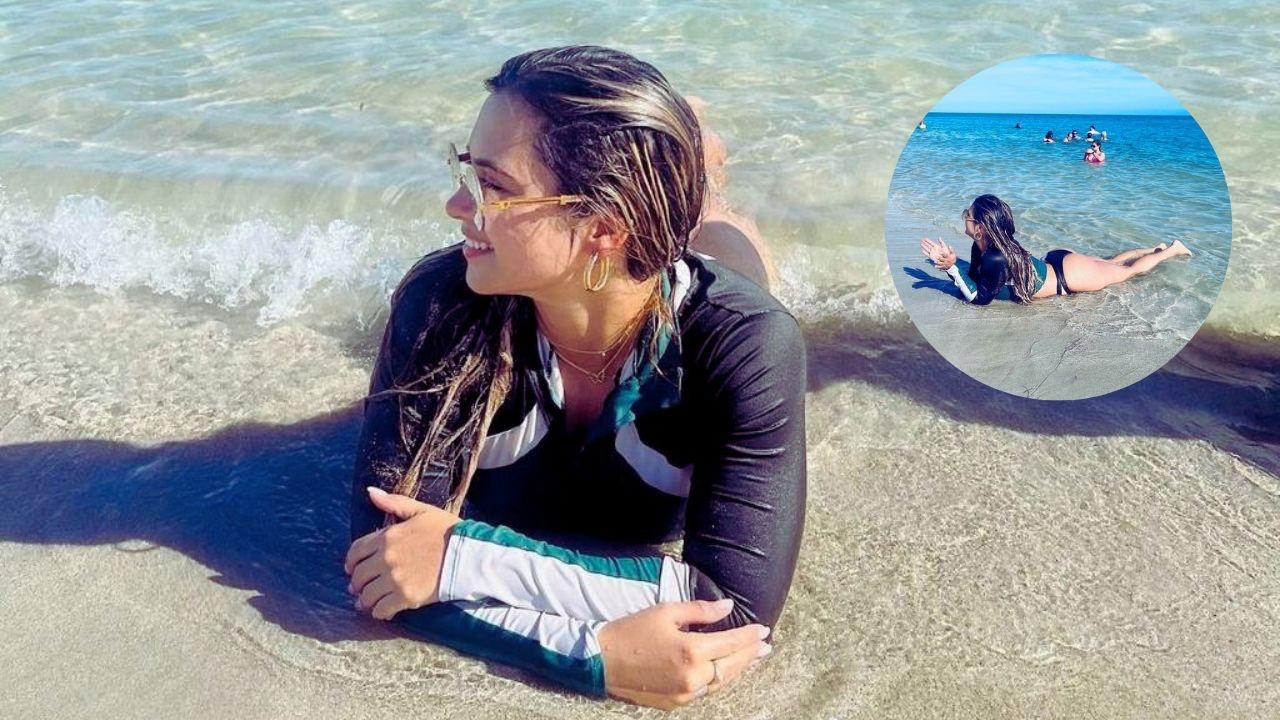Imagen Principal de Nota: Ex de Mr. JC presume sus curvas con ajustado traje de baño en la playa
