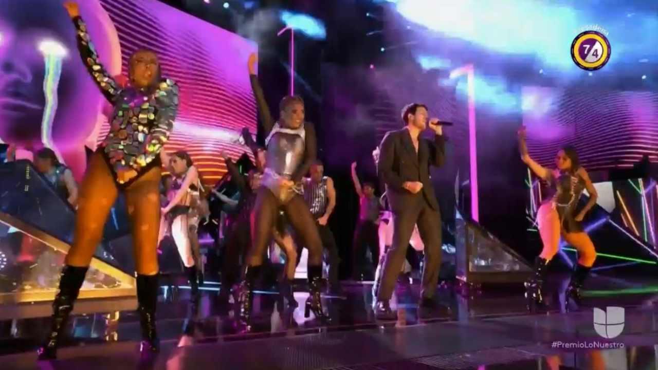 Imagen Principal de Nota: Premio Lo Nuestro, un éxito total transmitido por Telecadena