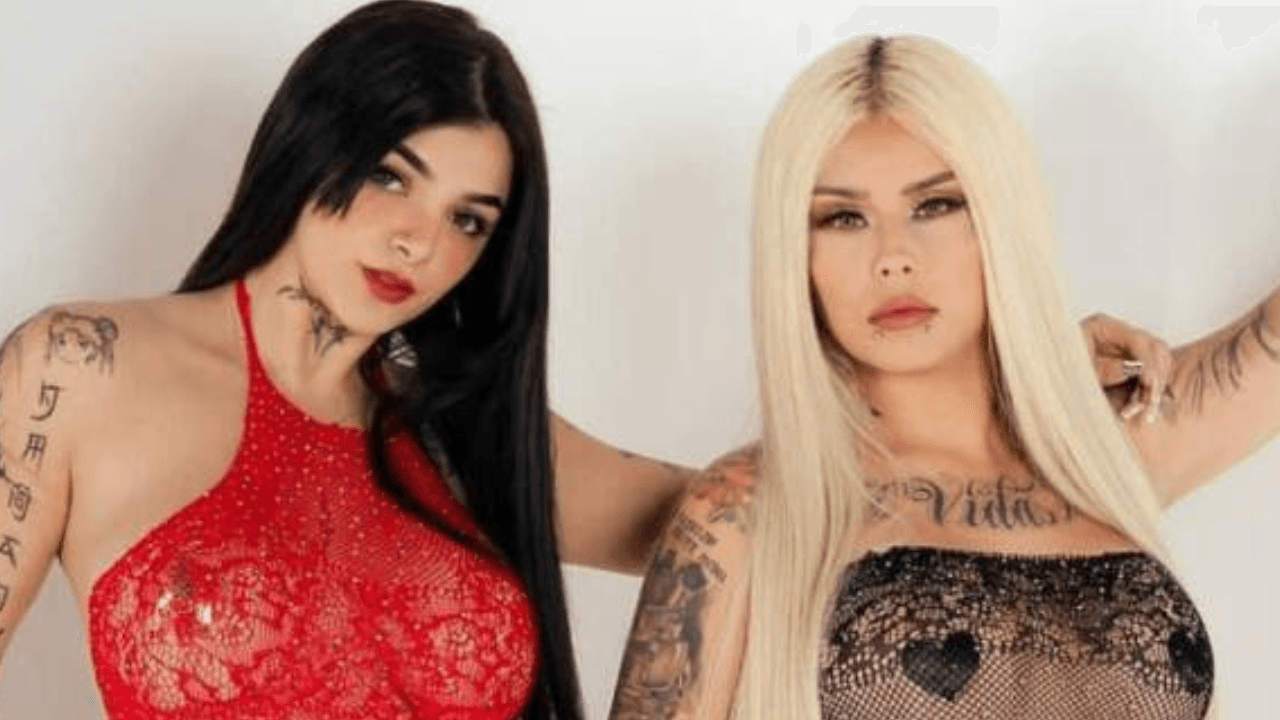 Imagen de Karely Ruiz es rechazada por Mona, tras pedirle un atrevido beso