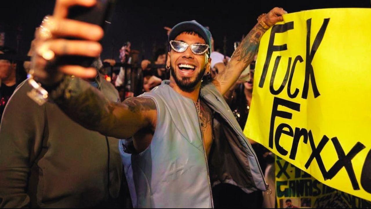 Imagen Principal de Nota: Anuel hace de las suyas otra vez y ataca directo a Ferxxo