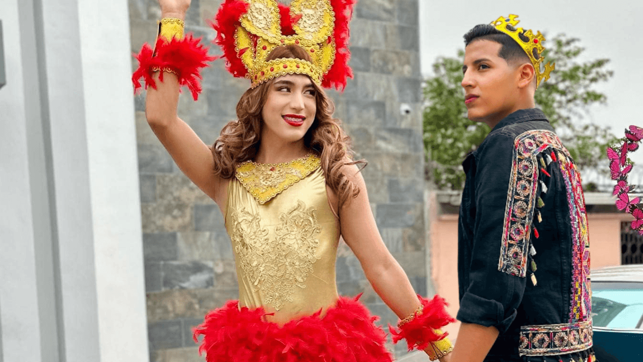 Imagen Principal de Nota: La Bicha Catracha y su pareja se robaron las miradas en Carnaval de Siguatepeque
