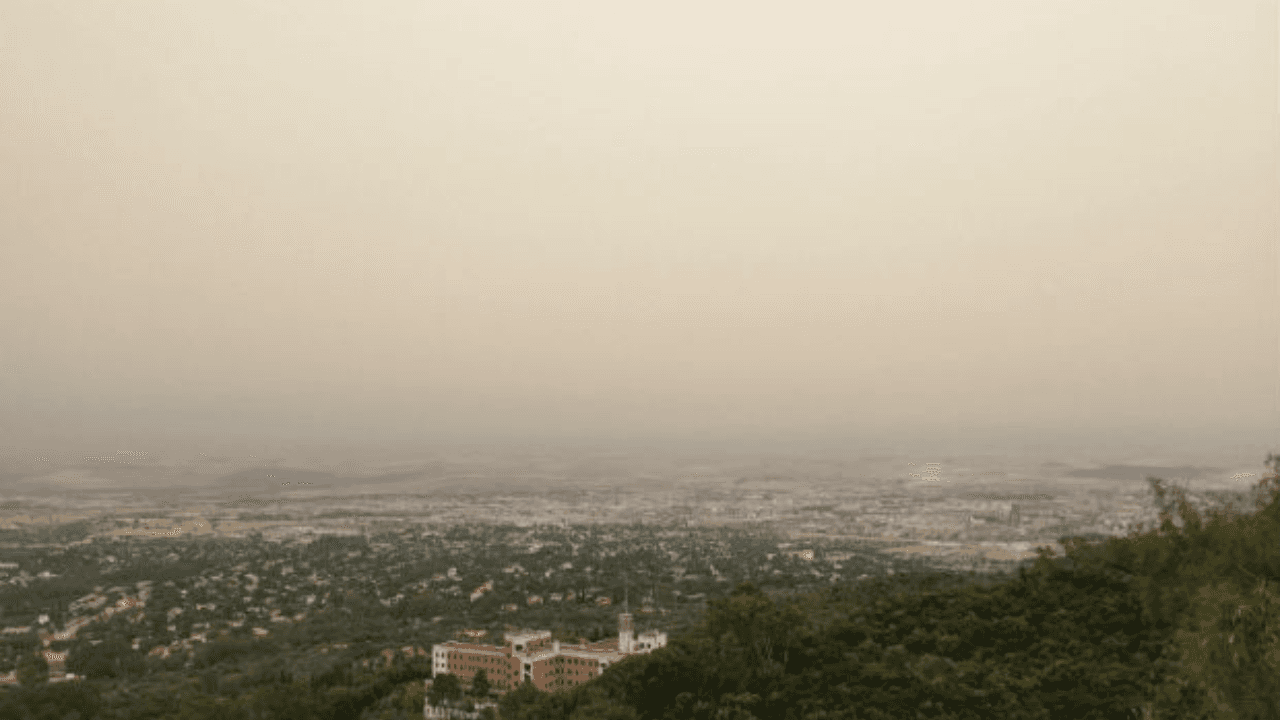 Imagen Principal de Nota: Polvo del Sahara provocará altas temperaturas en Honduras; tome estas recomendaciones