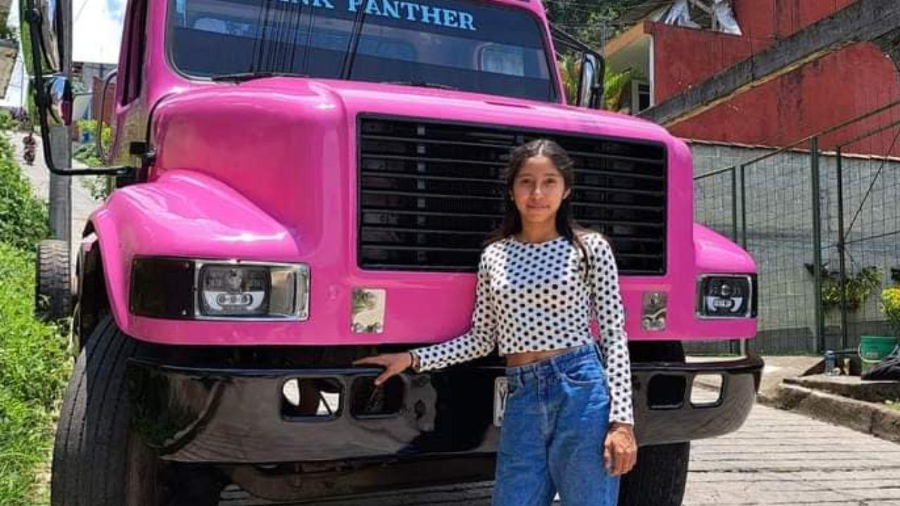 Imagen Principal de Nota: Papá sorprende a su hija de 14 años al darle  un camión color rosa y cumplir su sueño de trailera