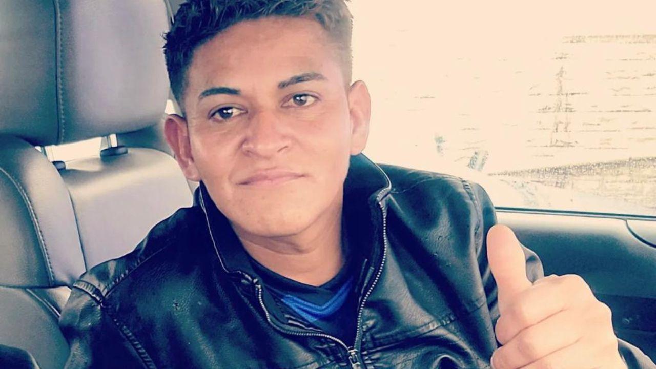 Imagen de Herminio Juárez canta alabanza y asegura qué pasa por un momento difícil