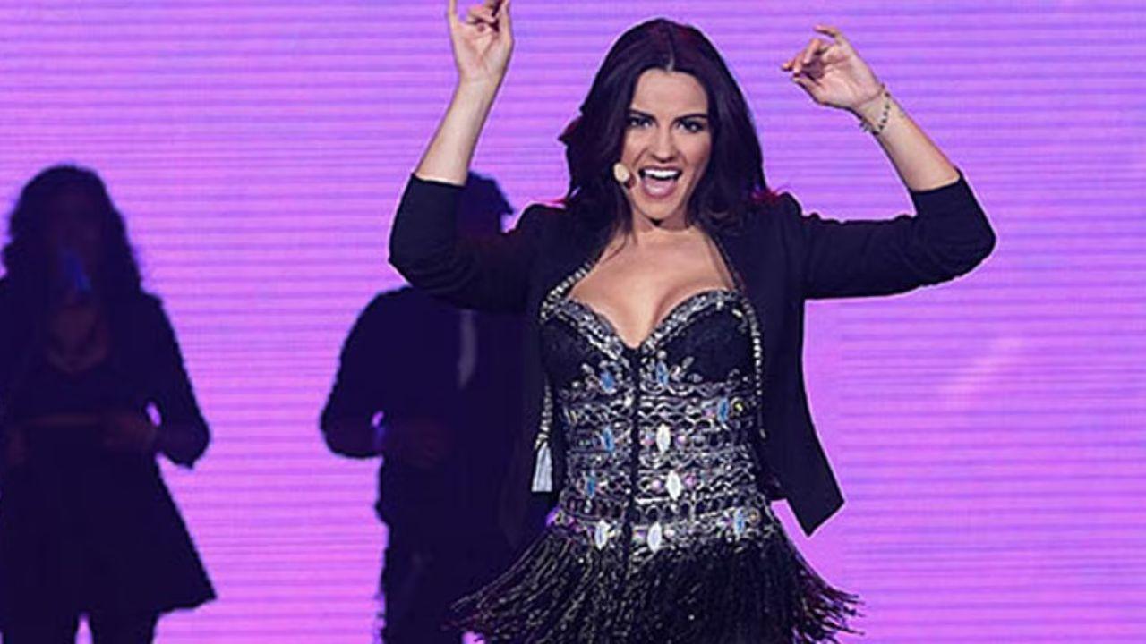 Imagen de 'Así no era': Maite Perroni olvidó la letra de 'Aún hay algo' en pleno regreso de RBD